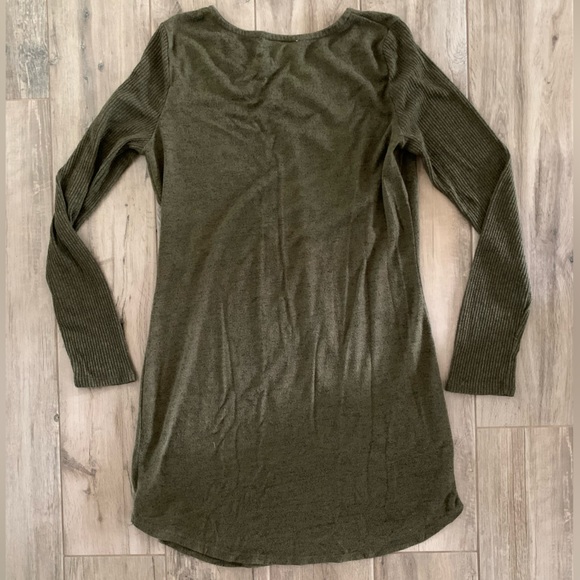 Bobbie Brooks Ladies Army Olive Green Criss Cross V-Neck Mini Dress Size Medium - Picture 5 of 5